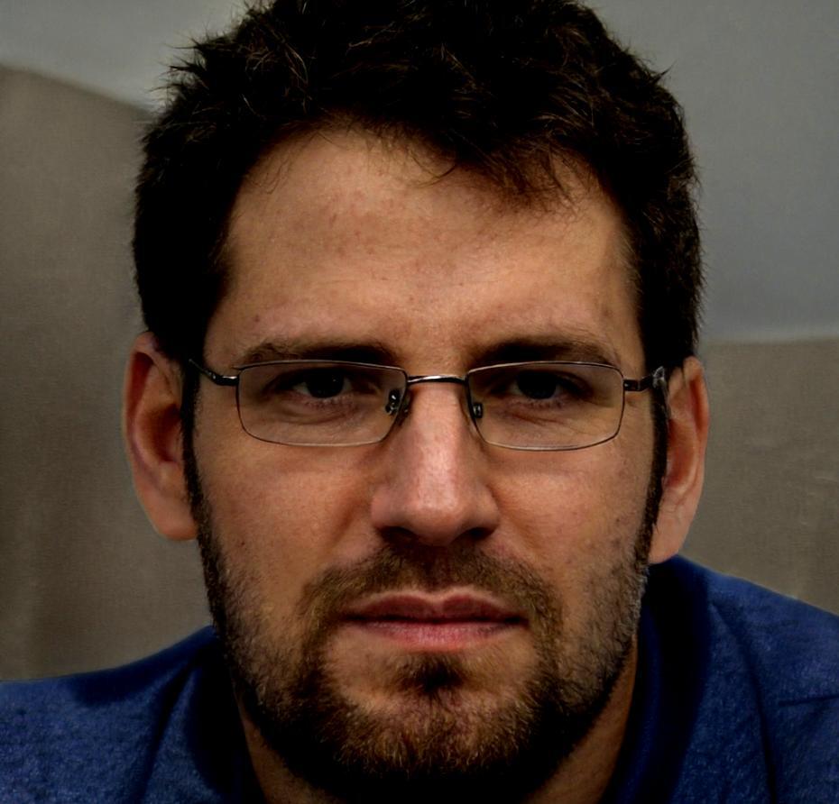Thomas Müller, Senior Berater